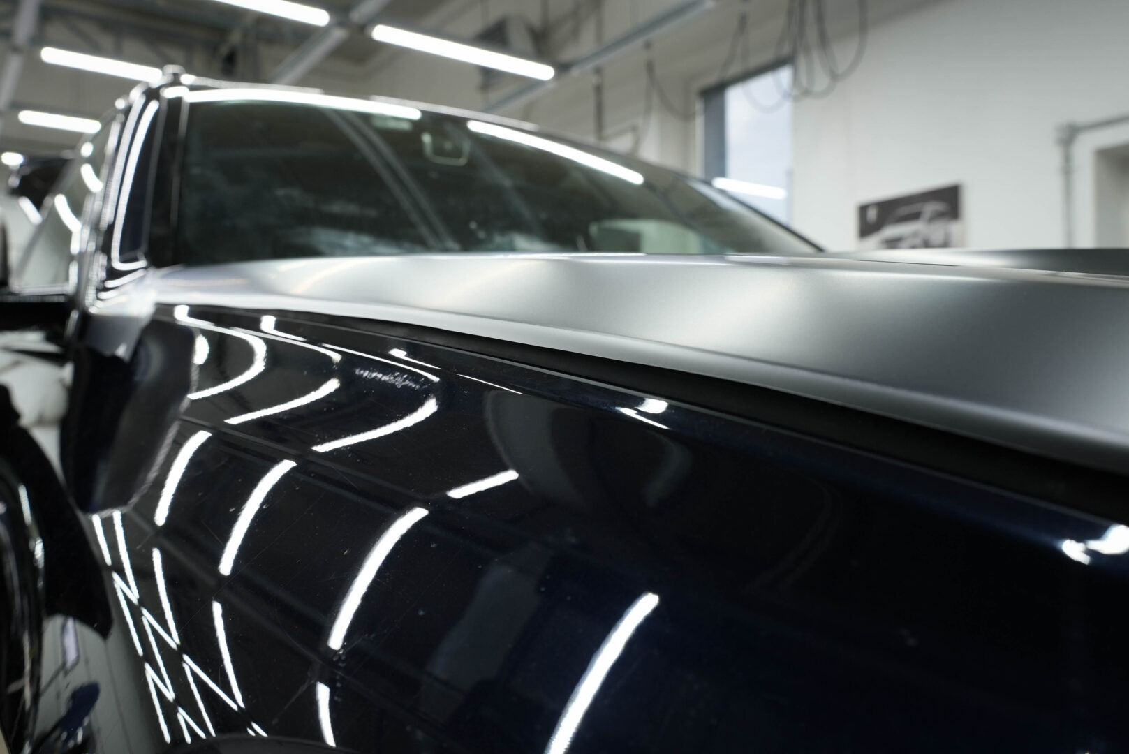 Оклейка полиуретановой пленкой