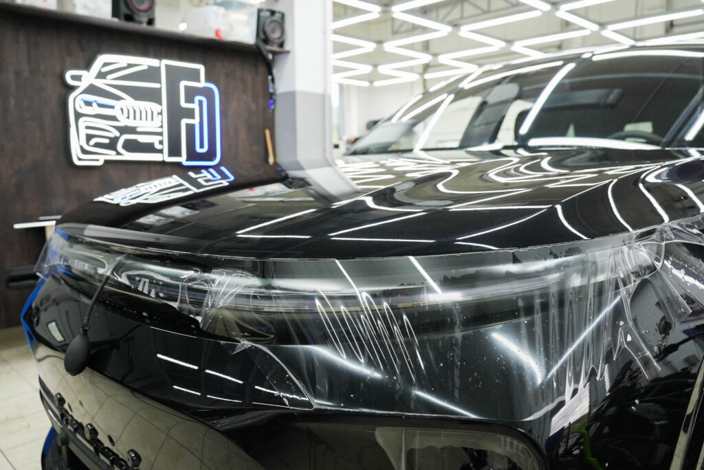 Оклейка антигравийной пленкой Li7