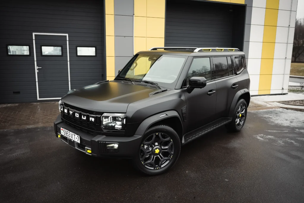 Оклейка пленкой Jetour T2 в Минске